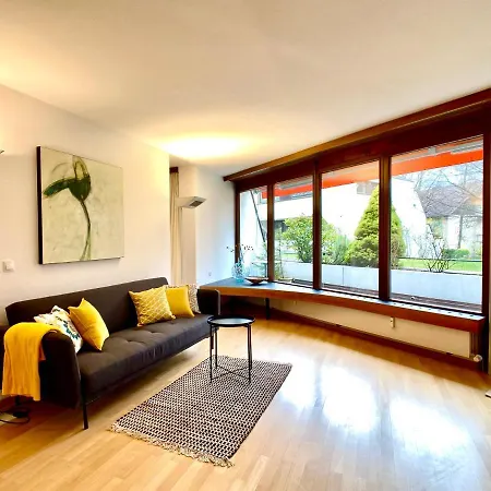 Ruhiges Terrassen-apartment Mit Blick Ins Grune Appartamento *