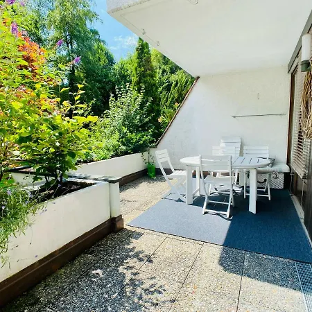 Appartement Ruhiges Terrassen-apartment Mit Blick Ins Grune
